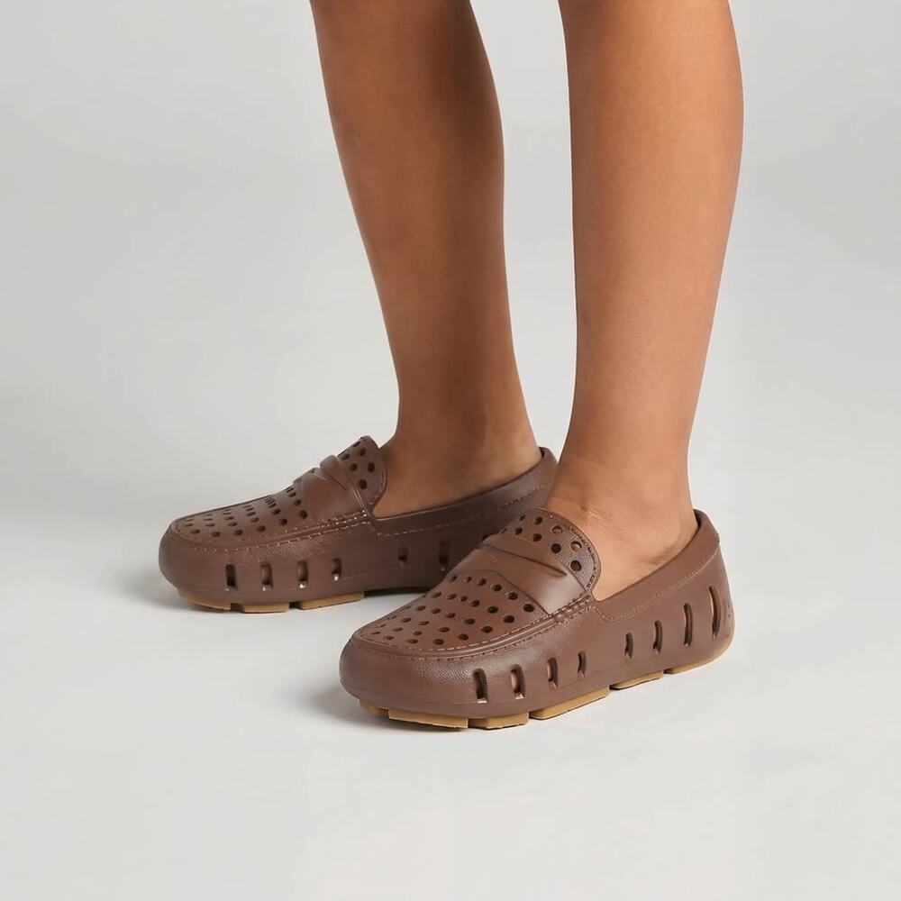 Floafers Kids Size 2 Prodigy Brown Waterproof Slip-On Loafers